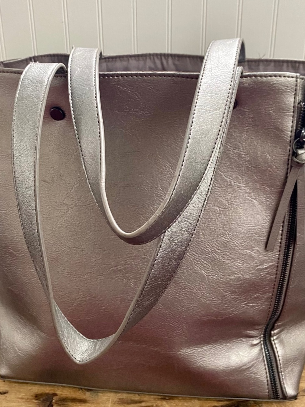 Tote Bag in Pewter Faux Leather. Large Purse with Side Zippers and Straps.